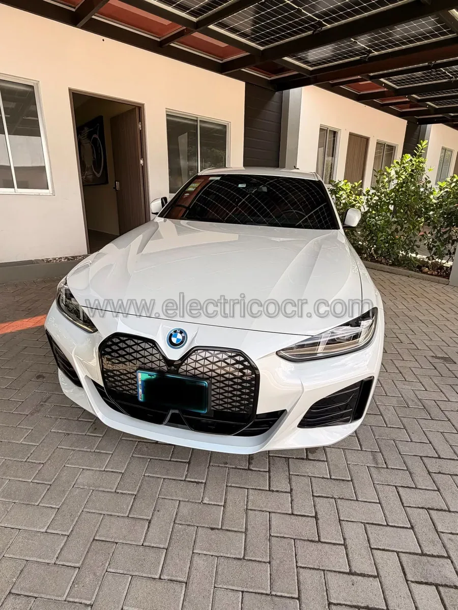 BMW I4 2025